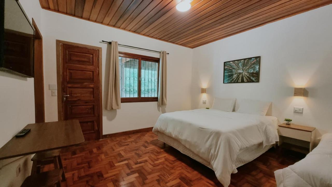 فندق Casa Wald Campos do Jordão الغرفة الصورة